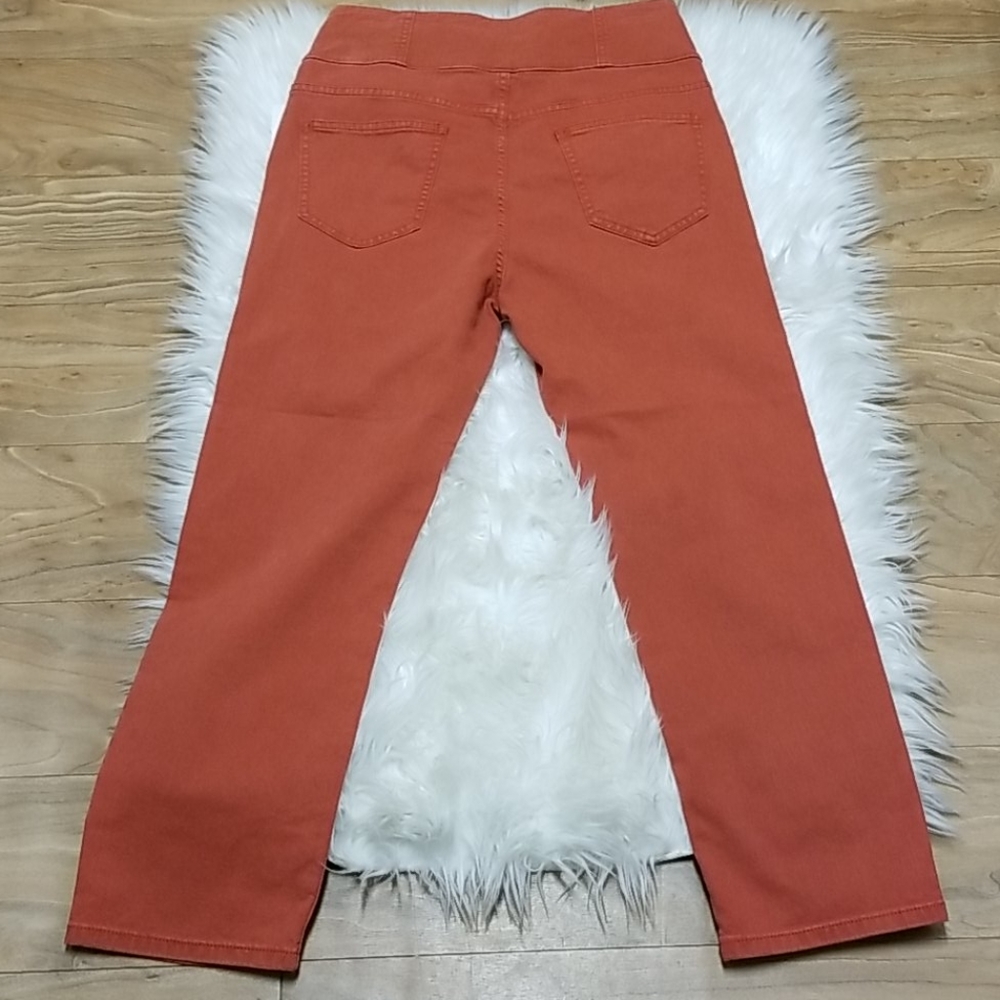 JOIE | Laurelle High Waist Cropped Jeans - Picture 6 of 12